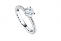 1.00ct. Diamond Solitaire Engagement Ring in 18K Gold